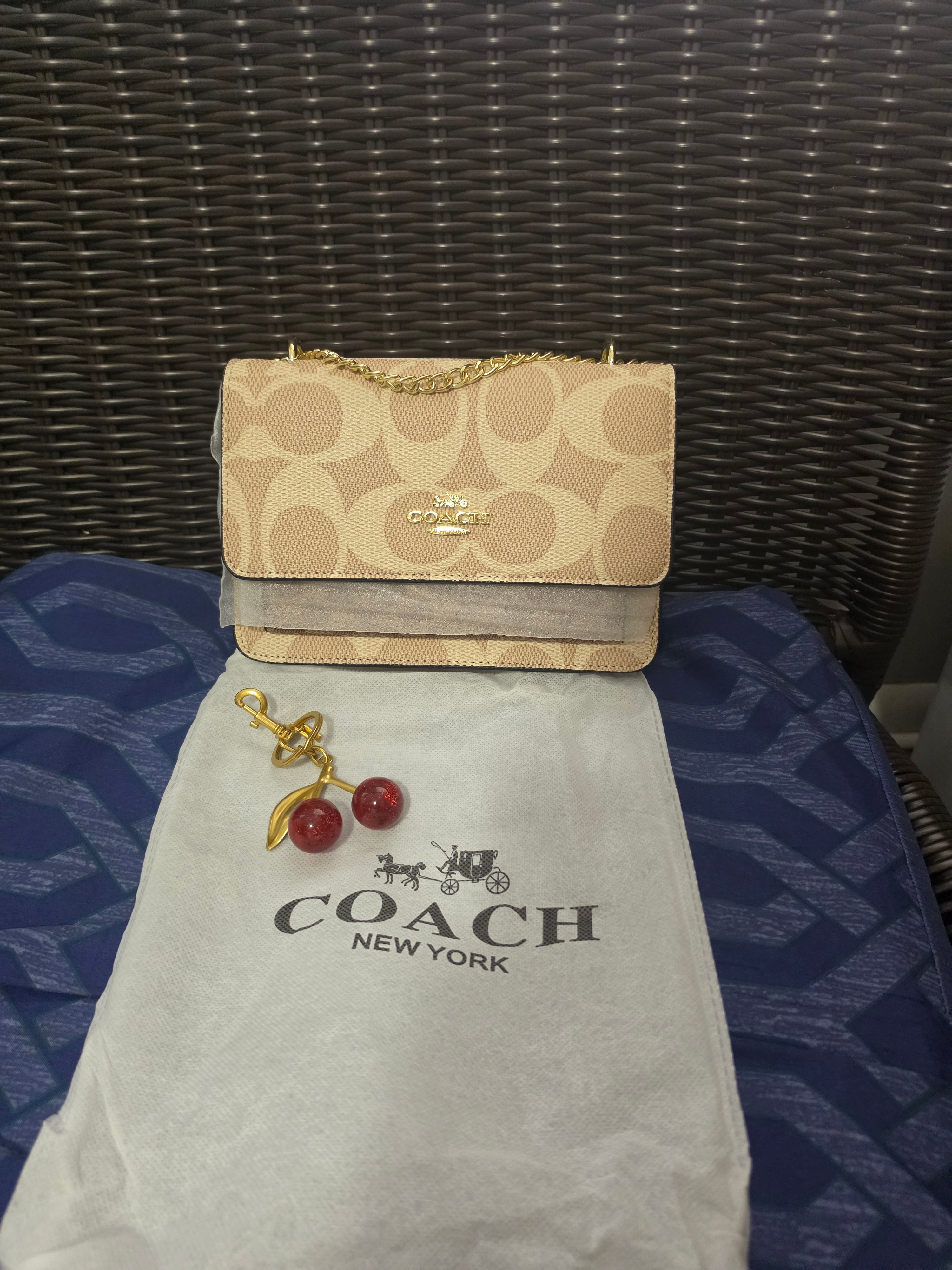 Cartera coach